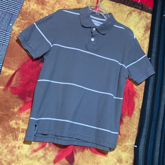 OLD NAVY-men’s gray/white stripe cotton short sleeve button polo shirt - Picture 3 of 10